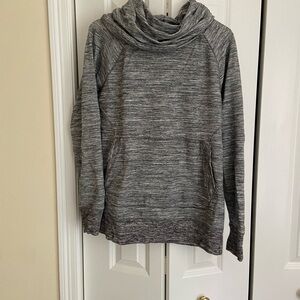 LL bean EUC womens size Xl cowl neck